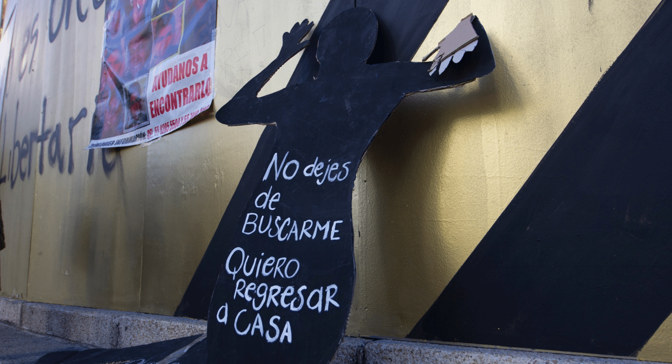 SIN DERECHO A LLORAR